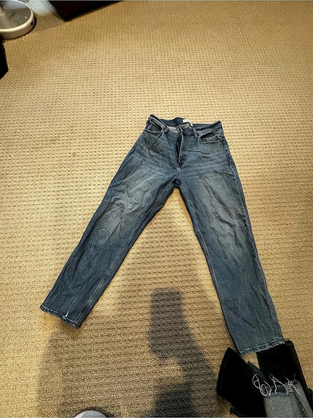 Abercrombie & Fitch The Mom High Rise Blue Waist 29 Jeans